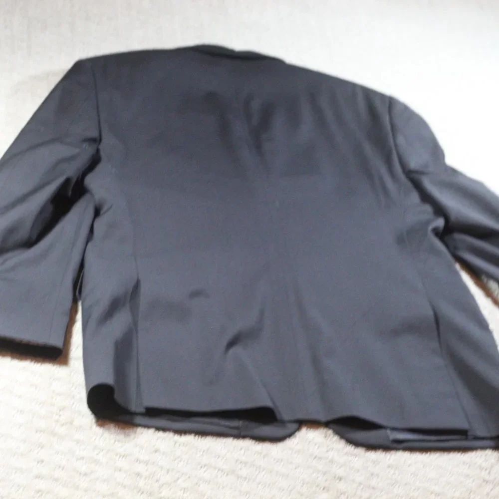 Pronto Uomo Black Suit with Cumber Bun Size: 40R
